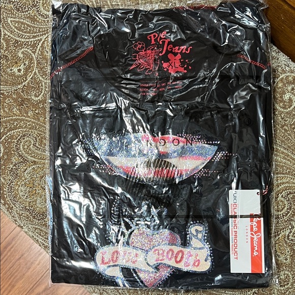 Pepe Jeans Long Sleeved Tee NWT Size XL Style Anna Kiss And Tell - Picture 6 of 6